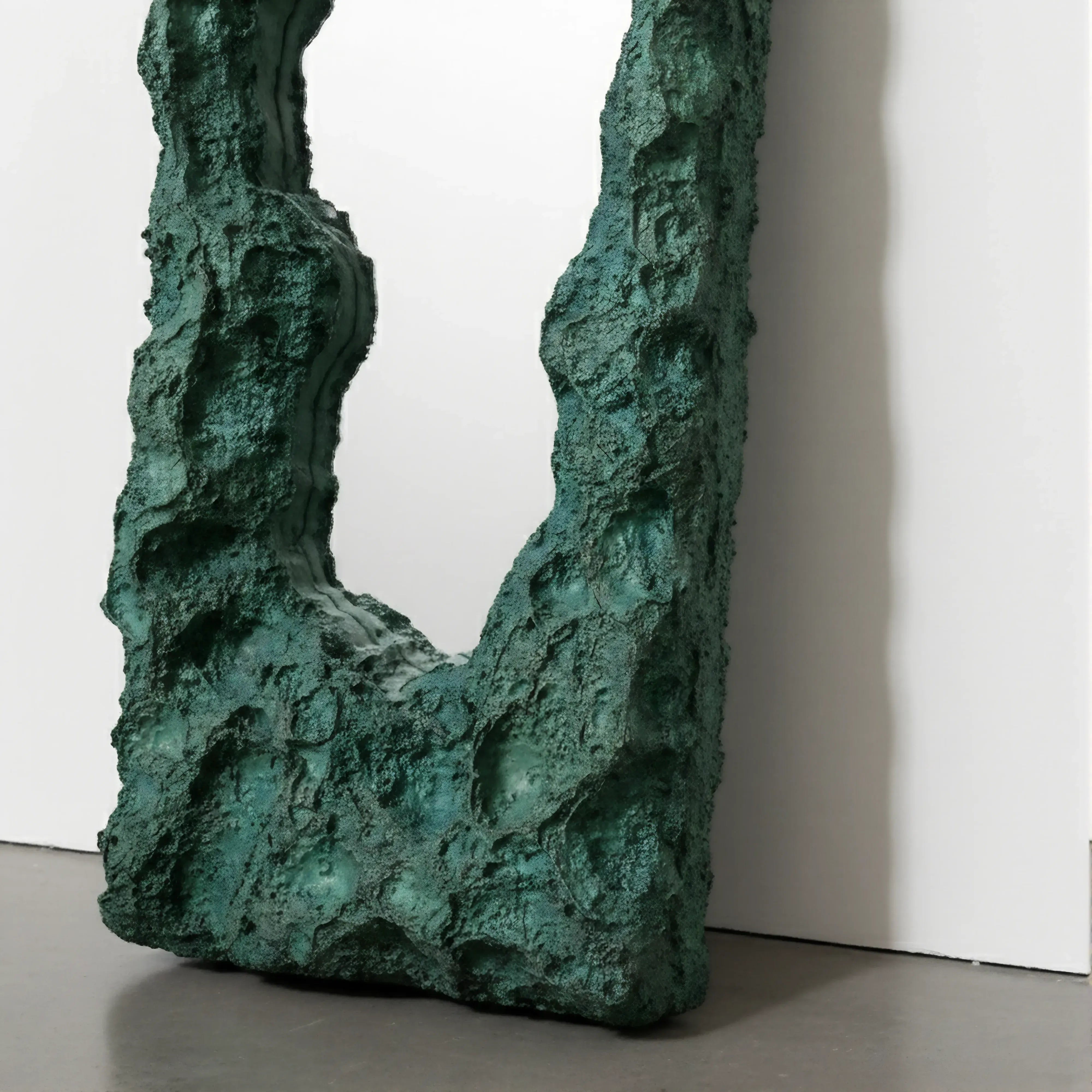 Rift Opening | Jade Fissure Mirrors Jianzhi