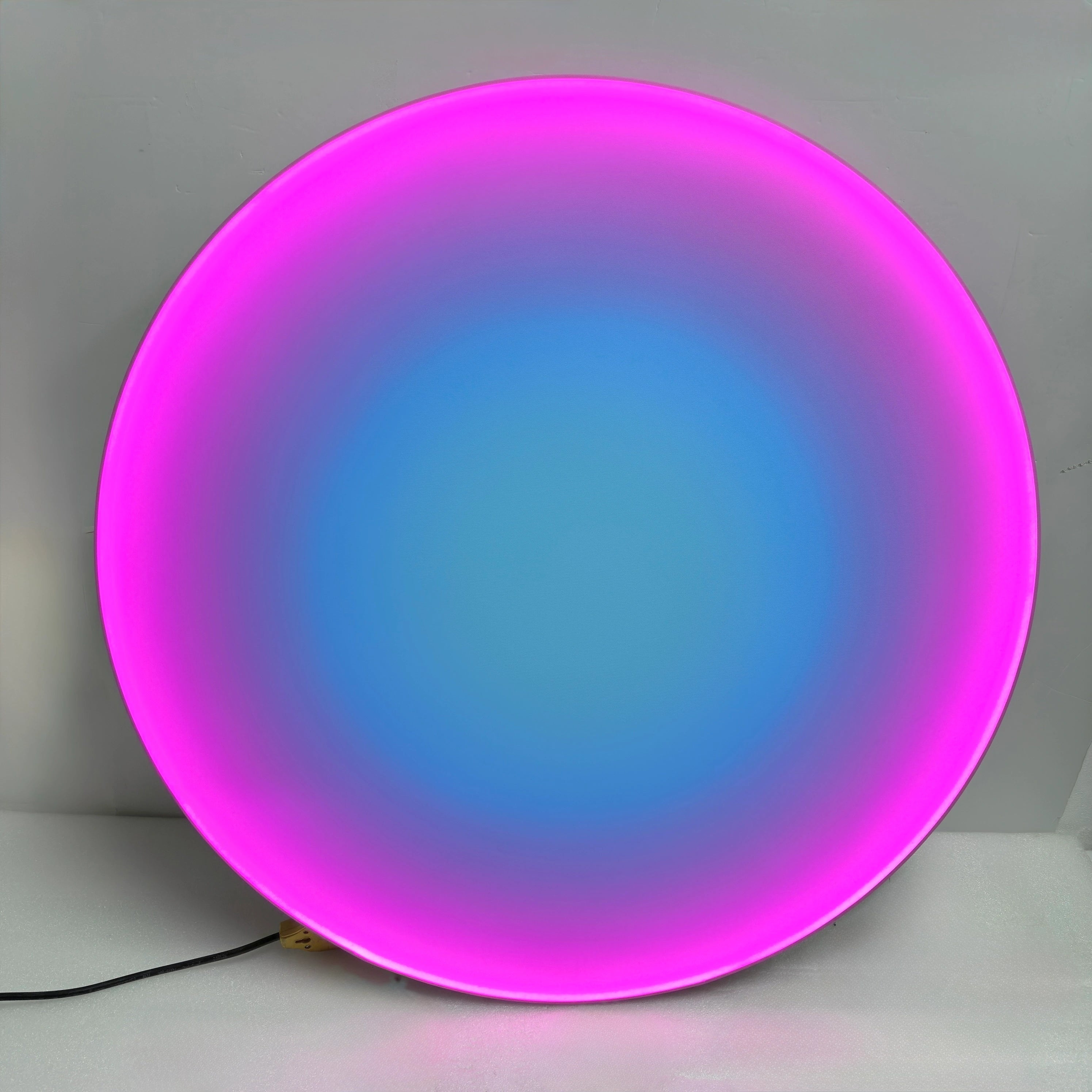 Silent Burn: Dusk Magenta Wall Art Interior Moderna