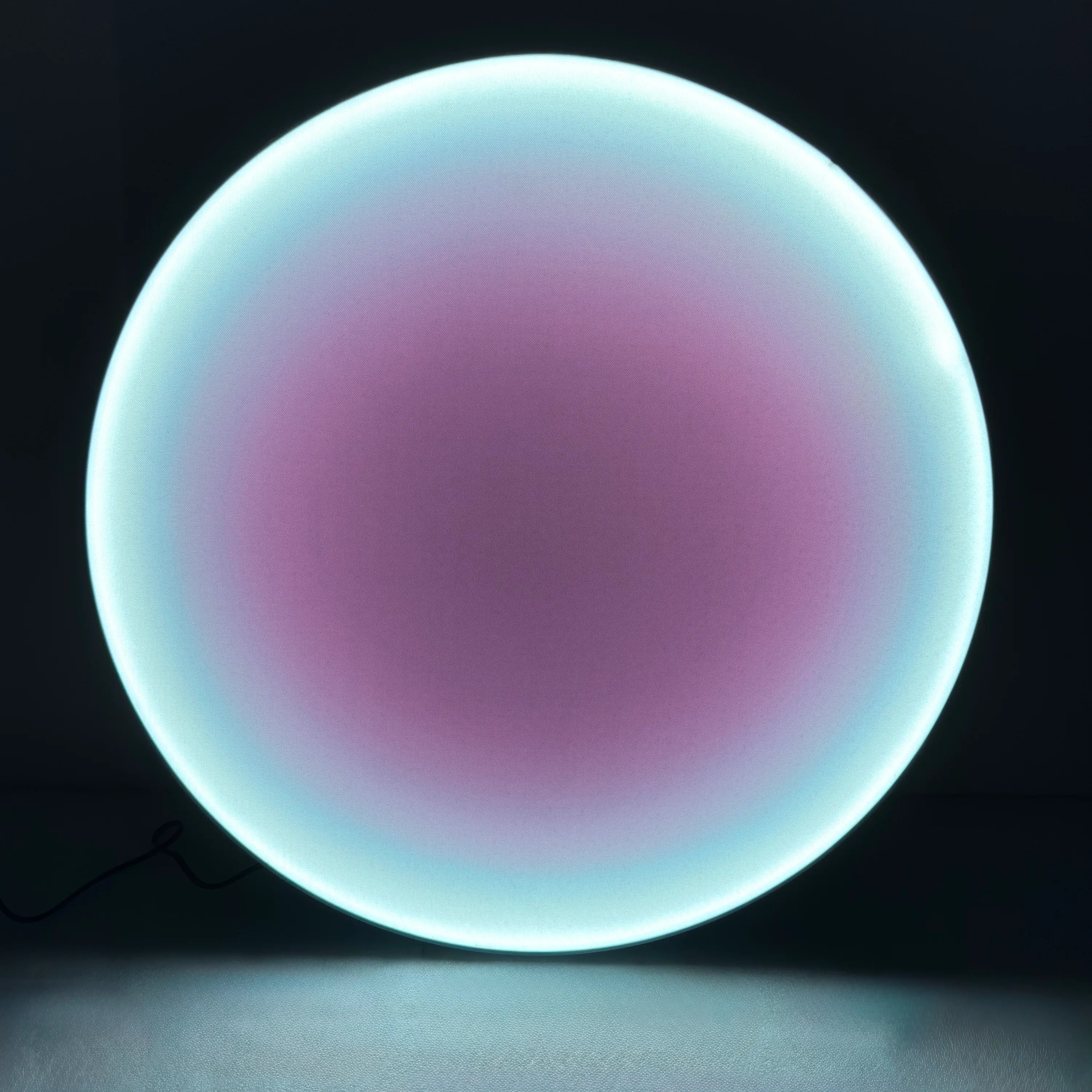 Silent Burn: Violet Mist Wall Art Interior Moderna