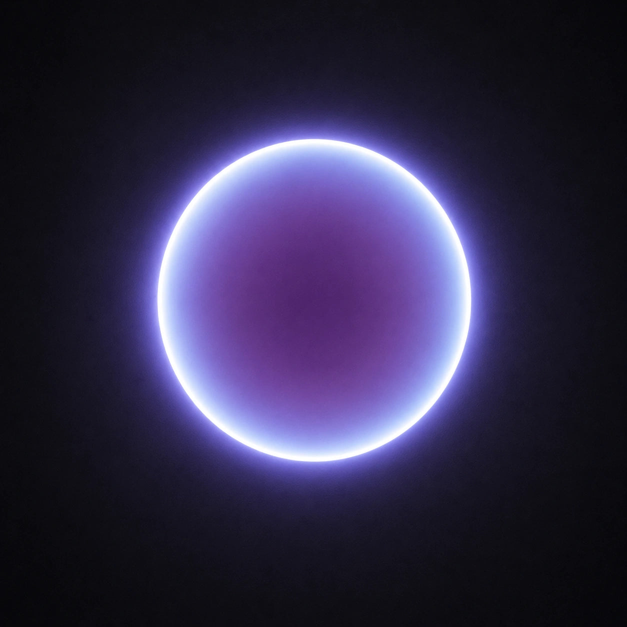Silent Burn | Violet Myst Wall Art Interior Moderna